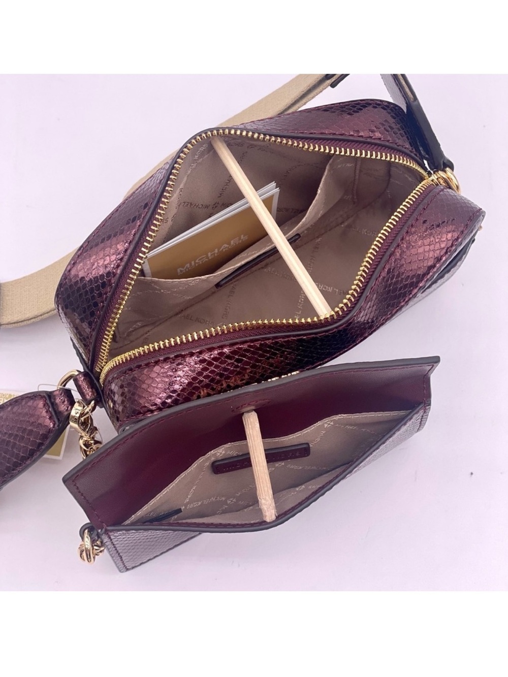 Michael Kors Maisie 2-in-1 Camera Crossbody - Oxblood Embossed Leather - Picture 4 of 10